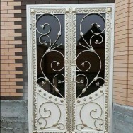 (Производитель:)Декор ковка на дверь 1/2